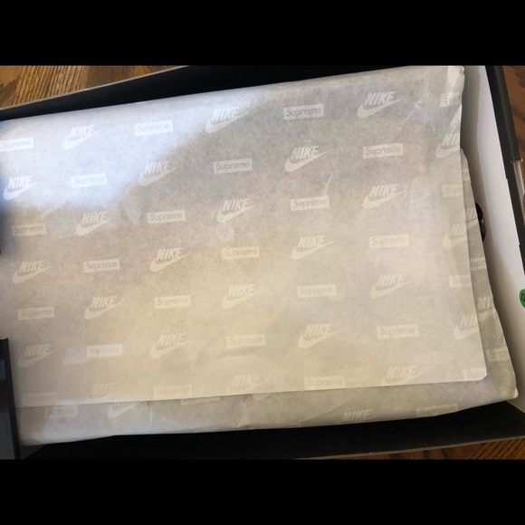 Sold Supreme Nike Air Max Plus Black Size 11 - Picture 3 of 6